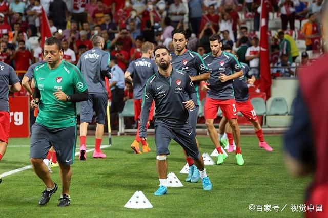 包含法罗群岛客场击溃安道尔，成功保住升级前景的词条