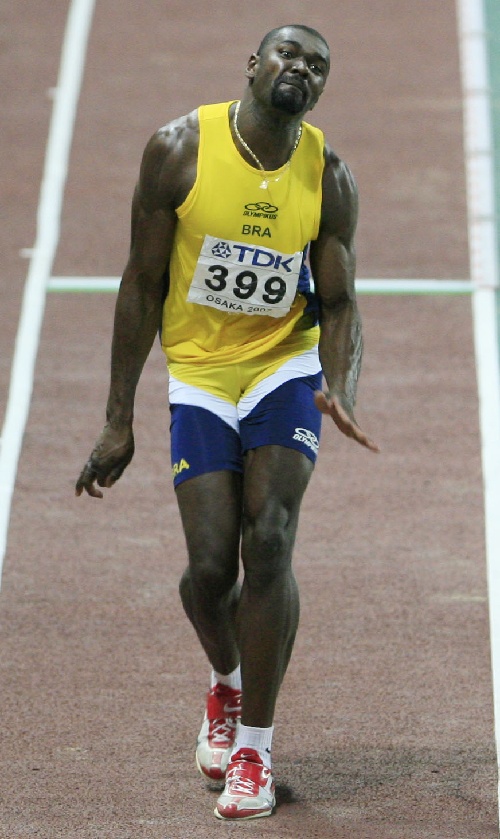 巴西田径选手创造全新纪录夺得金牌