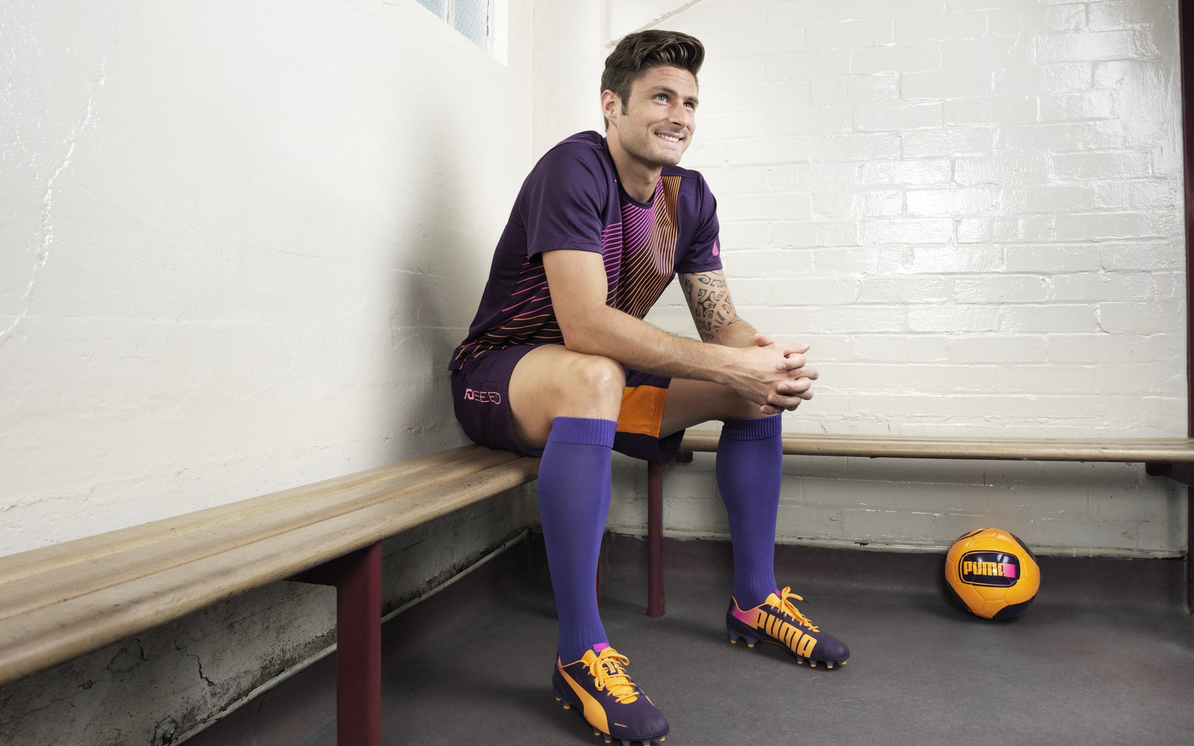 年度焦点之战之夜，米切尔压制级发挥，书写个人传奇